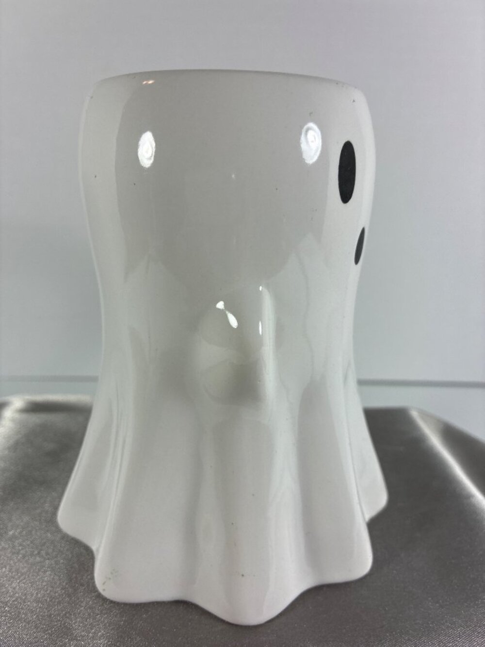 Hyde & EEK Ghost Halloween Mug - Picture 2 of 11